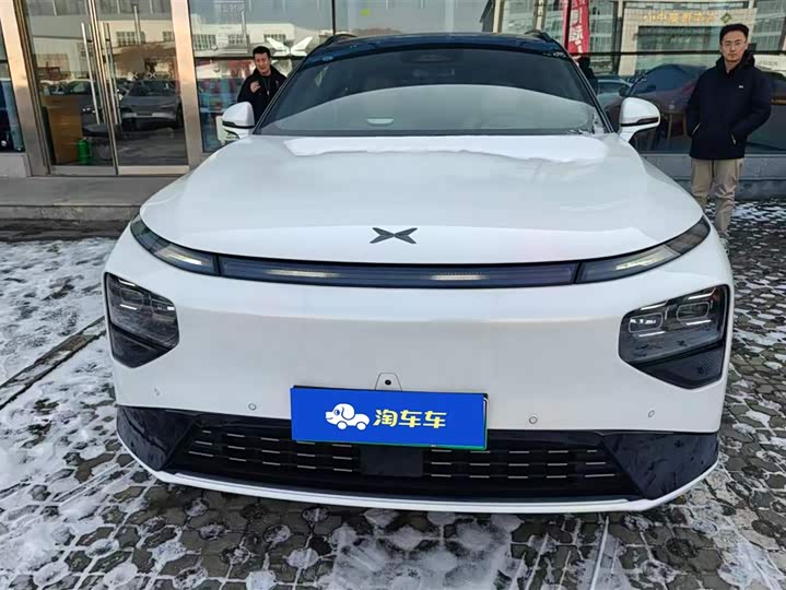 Фото 2 - XPeng G9