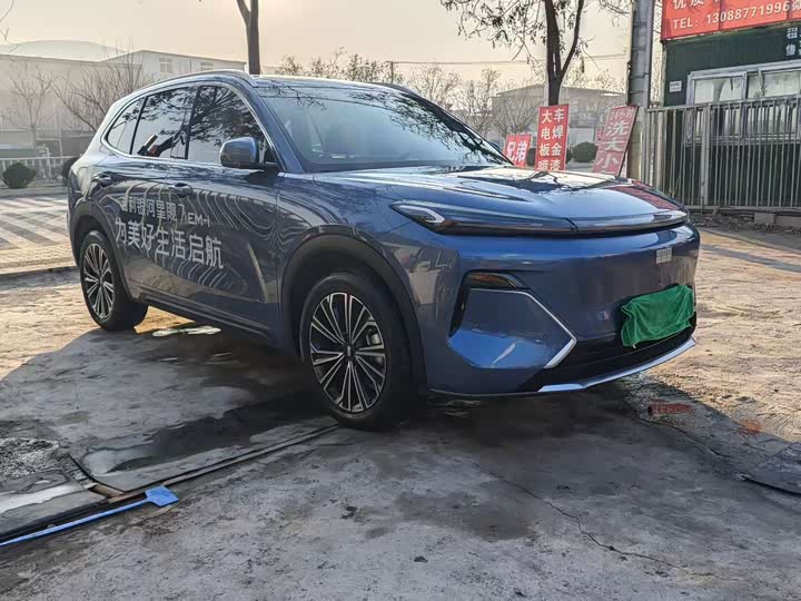 Фото 3 - Geely Galaxy Starship 7