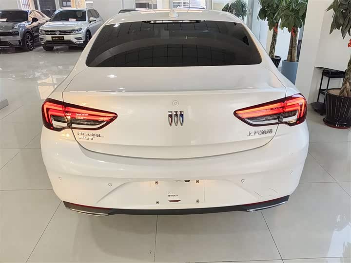 Фото 6 - Buick Regal