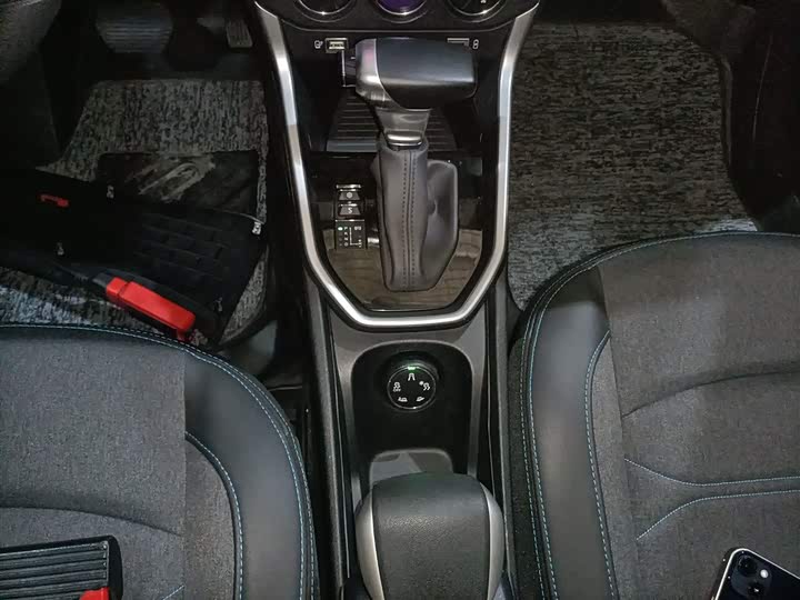 Фото 7 - Citroen C3-XR