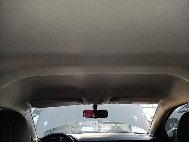 Фото 9 - Citroen C3-XR