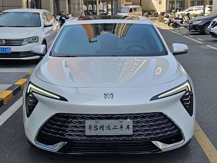 Фото 3 - Buick LaCrosse