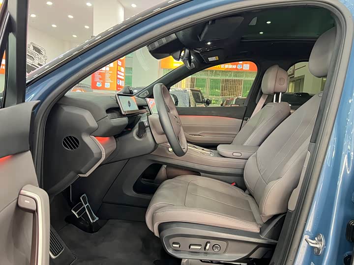 Фото 9 - Nio ES7