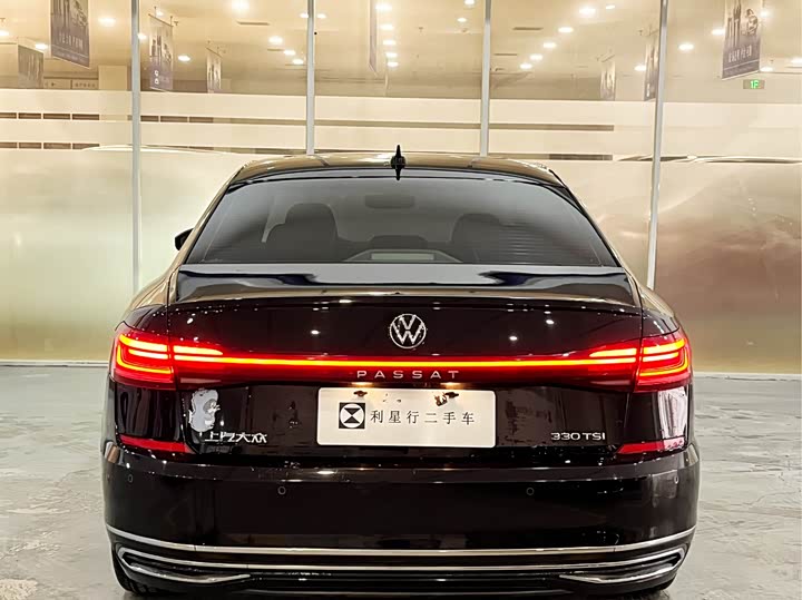 Фото 6 - Volkswagen Passat