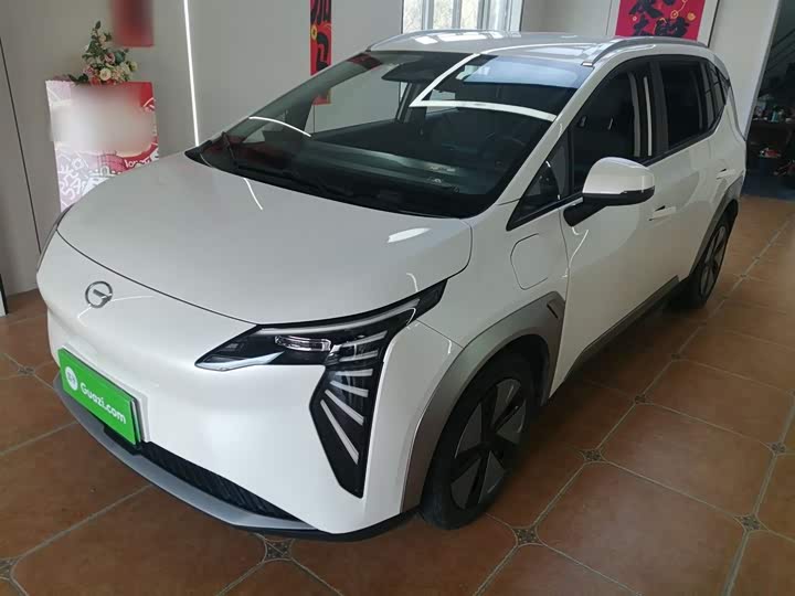 Фото 2 - GAC Aion Y