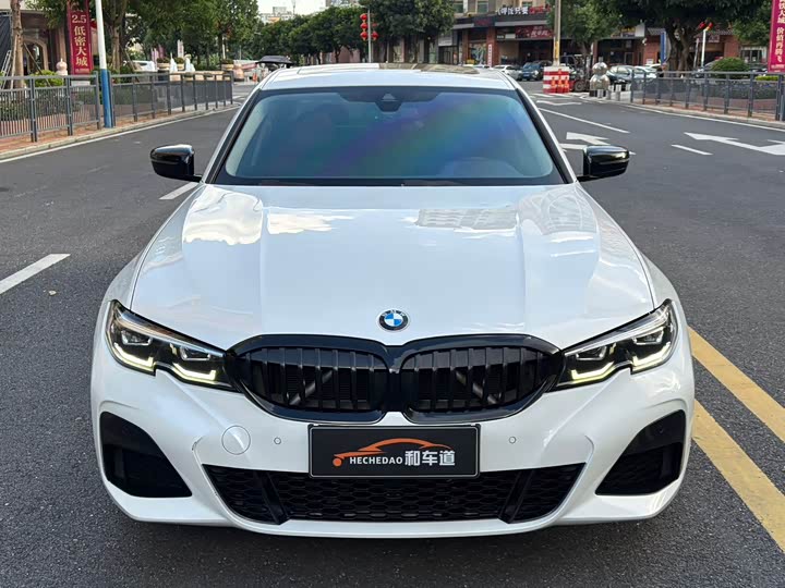 Фото 2 - BMW 3 Series