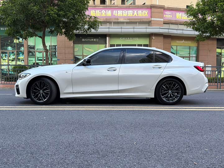 Фото 4 - BMW 3 Series