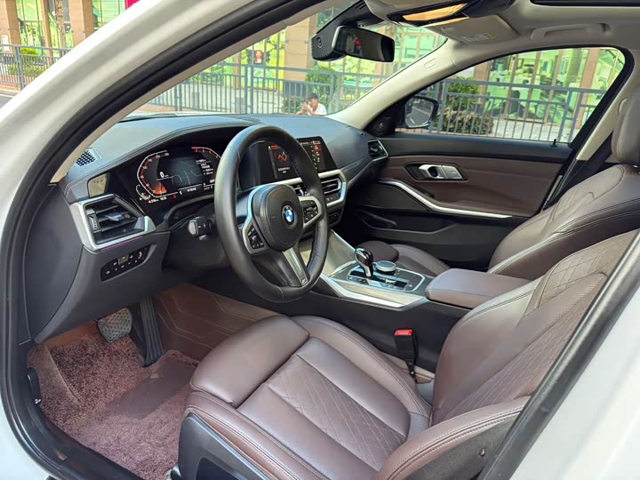 Фото 8 - BMW 3 Series