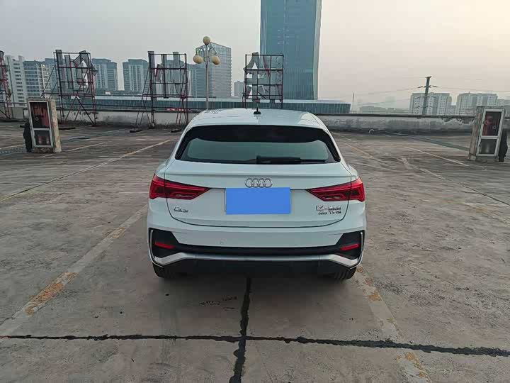 Фото 4 - Audi Q3 Sportback