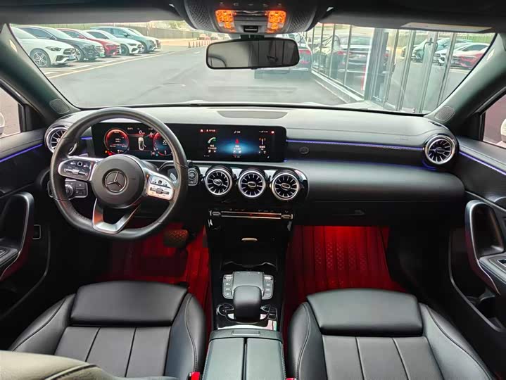 Фото 8 - Mercedes-Benz A-Class