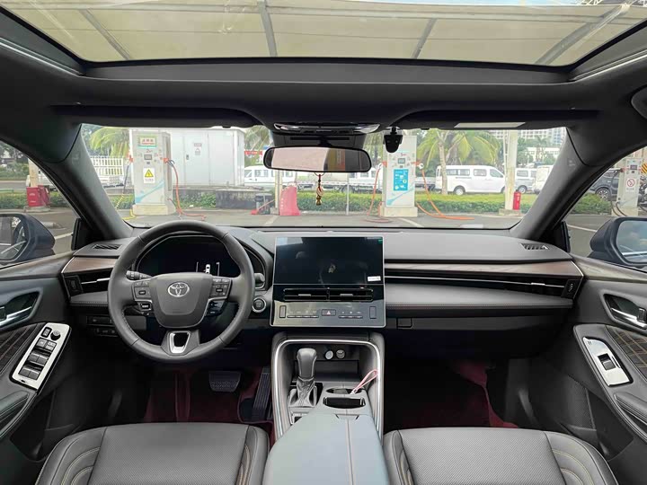 Фото 7 - Toyota Avalon