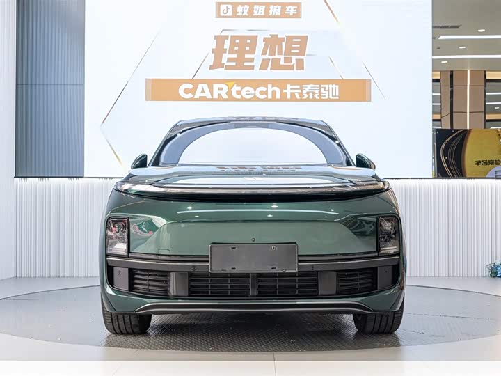 Фото 1 - LiXiang L8