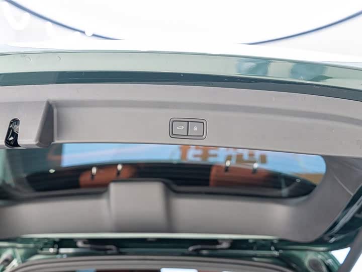 Фото 2 - LiXiang L8