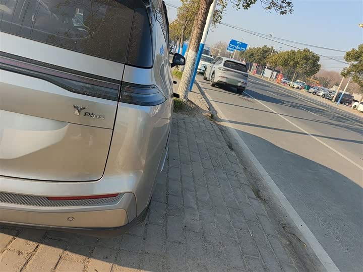 Фото 8 - GAC Aion Y