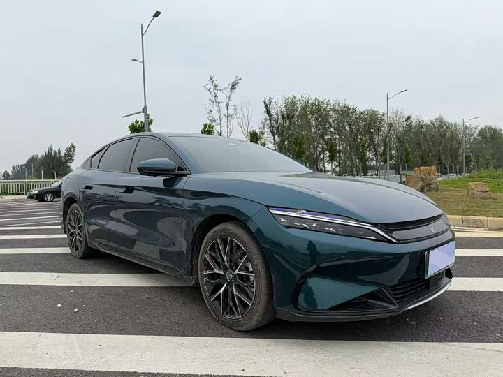 Фото 3 - BYD Han