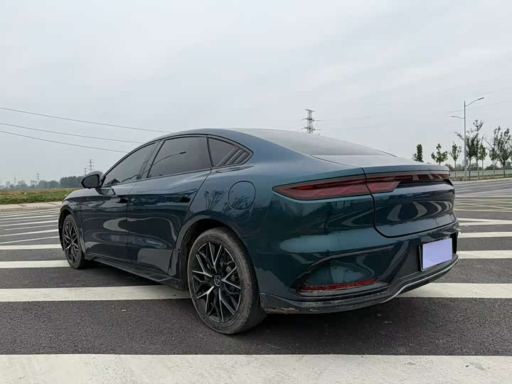 Фото 9 - BYD Han