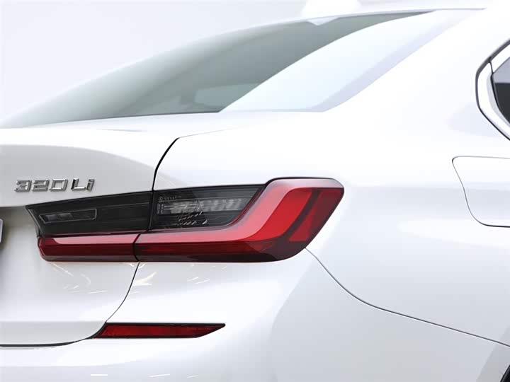 Фото 7 - BMW 3 Series