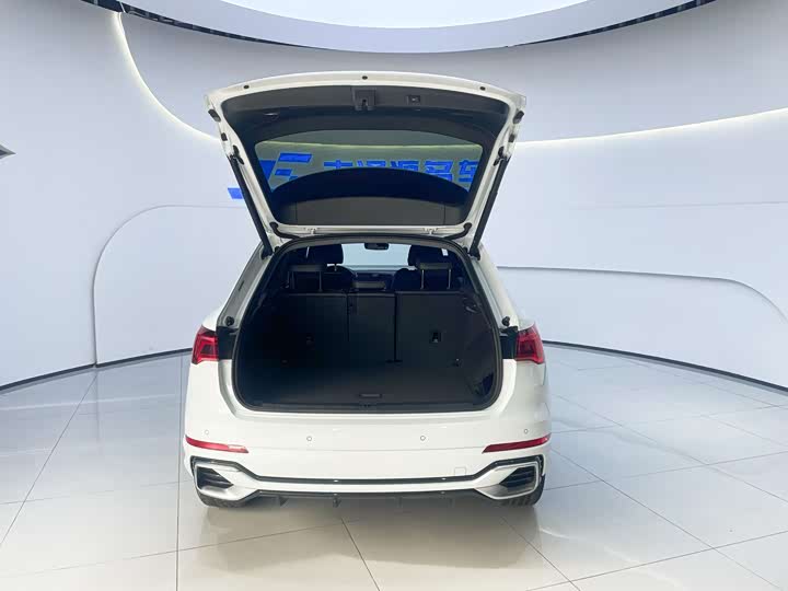 Фото 5 - Audi Q3