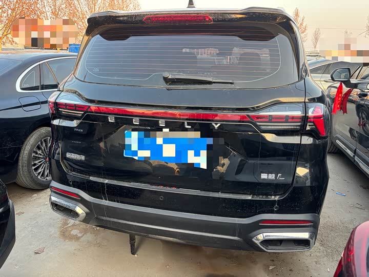 Фото 7 - Geely Okavango L