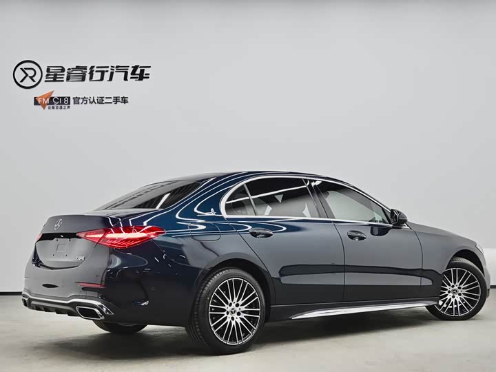 Фото 3 - Mercedes-Benz C-Class