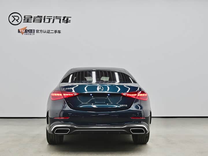 Фото 4 - Mercedes-Benz C-Class