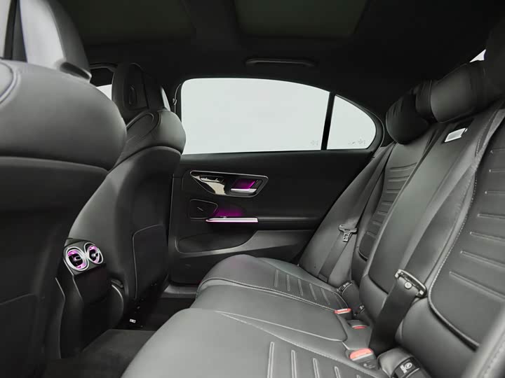 Фото 8 - Mercedes-Benz C-Class