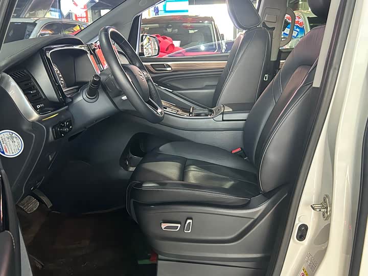 Фото 6 - GAC Trumpchi M8