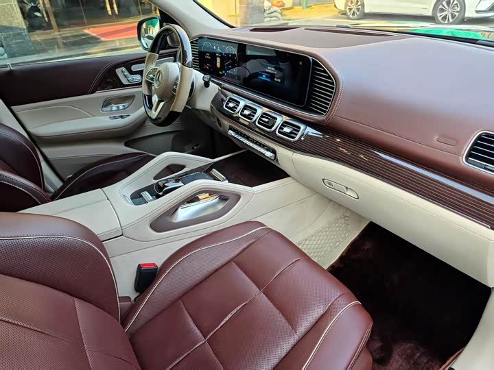 Фото 3 - Mercedes-Benz Maybach GLS