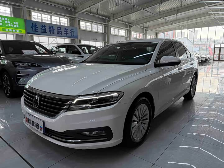 Фото 1 - Volkswagen Lavida