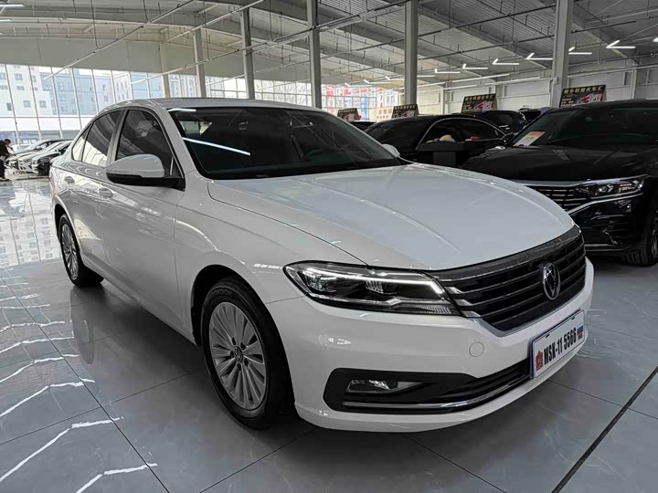 Фото 3 - Volkswagen Lavida