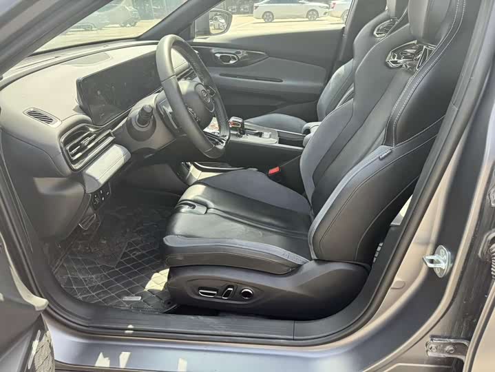 Фото 7 - GAC Trumpchi Empow R