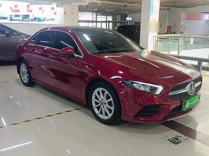 Фото 4 - Mercedes-Benz A-Class