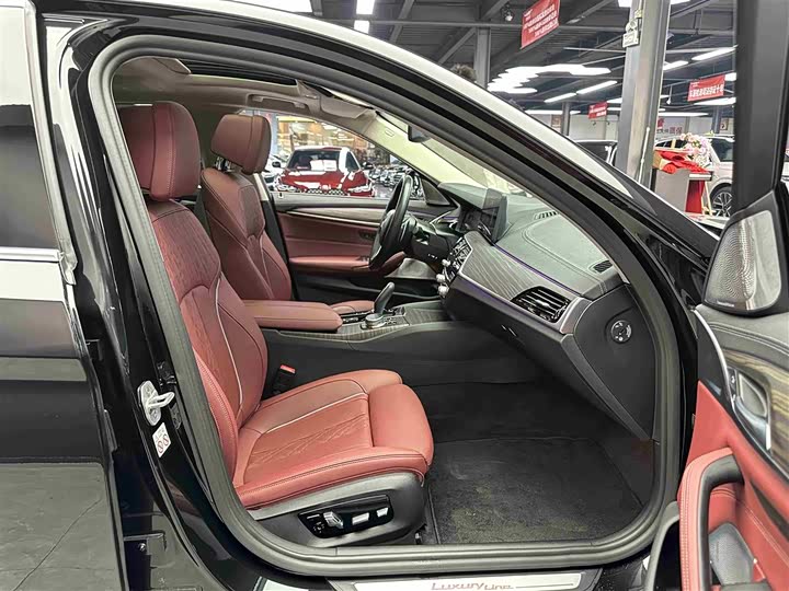 Фото 7 - BMW 5 Series