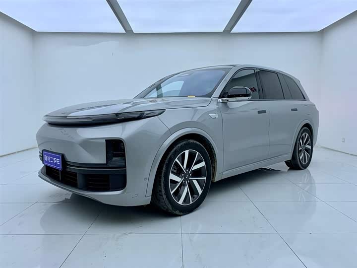 Фото 1 - LiXiang L8