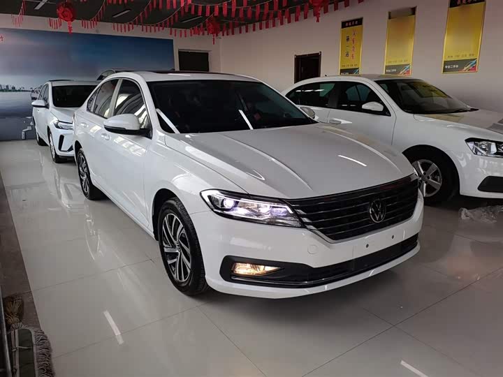 Фото 4 - Volkswagen Lavida