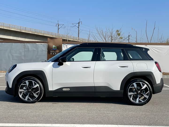 Фото 8 - Mini Aceman