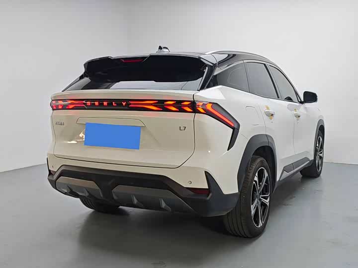 Фото 6 - Geely Galaxy L7