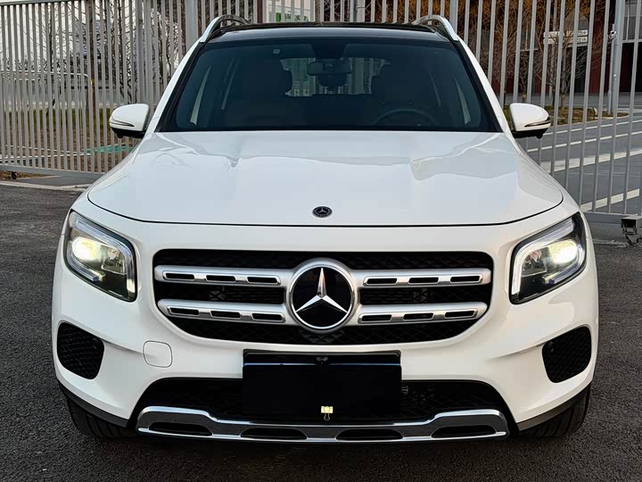 Фото 3 - Mercedes-Benz GLB-Class