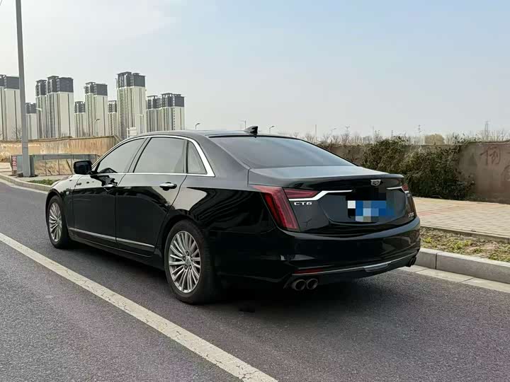 Фото 7 - Cadillac CT6
