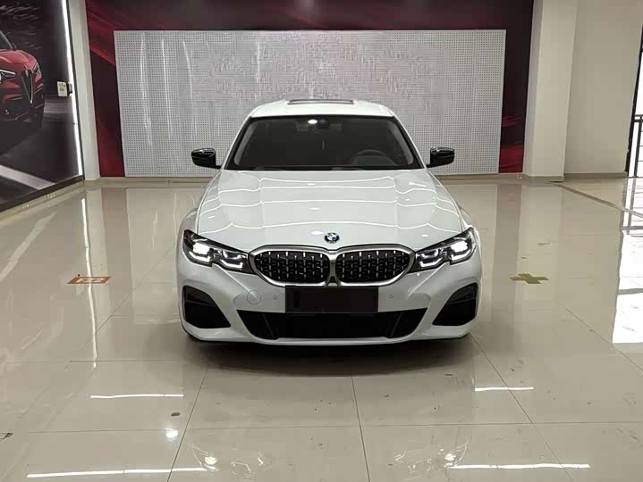 Фото 2 - BMW 3 Series