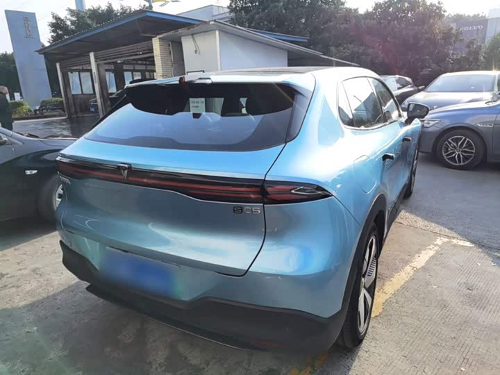 Фото 7 - Changan Deepal S05