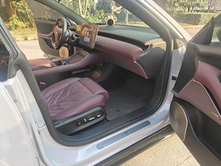 Фото 4 - Nio ET5