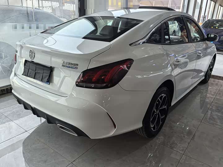 Фото 6 - MG Motor 5