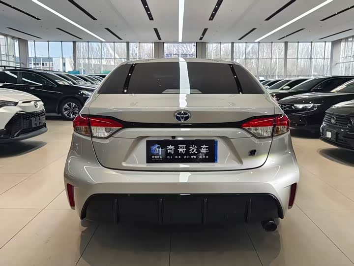 Фото 4 - Toyota Levin