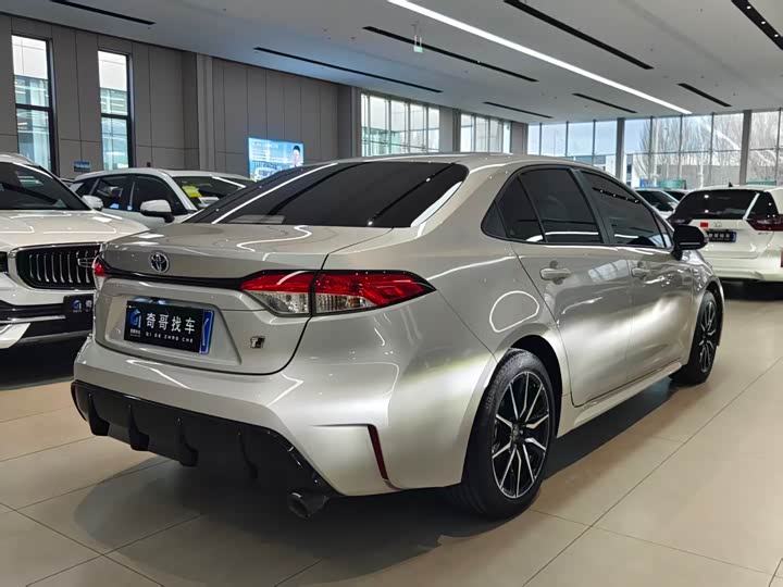 Фото 6 - Toyota Levin