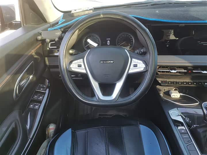 Фото 3 - Changan Oshan X7 Plus