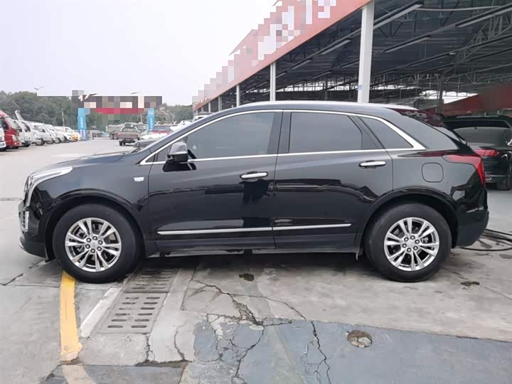 Фото 5 - Cadillac XT5