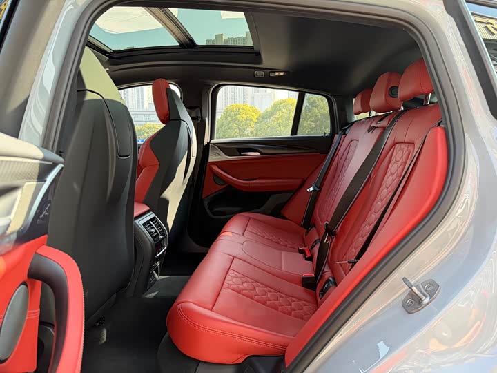 Фото 6 - BMW X4 M