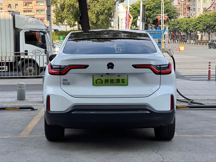 Фото 6 - Nio EC6
