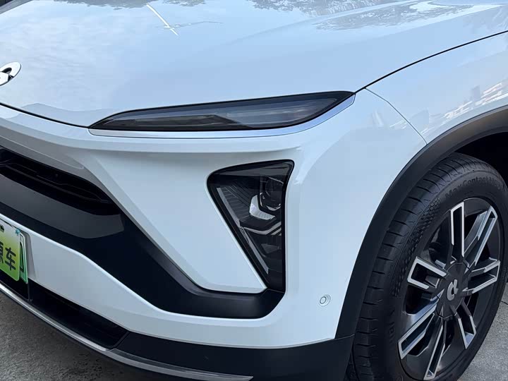 Фото 8 - Nio EC6